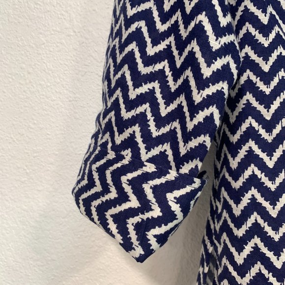 Grand & Greene Button Front V-Neck Blouse EUC Sz S - Picture 8 of 8